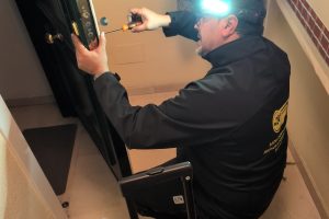 mou cerrajero malaga 2